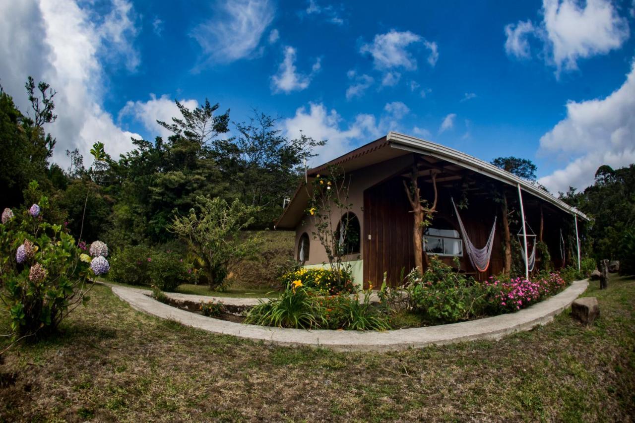 Cabinas Capulin & Farm Monteverde Exterior foto